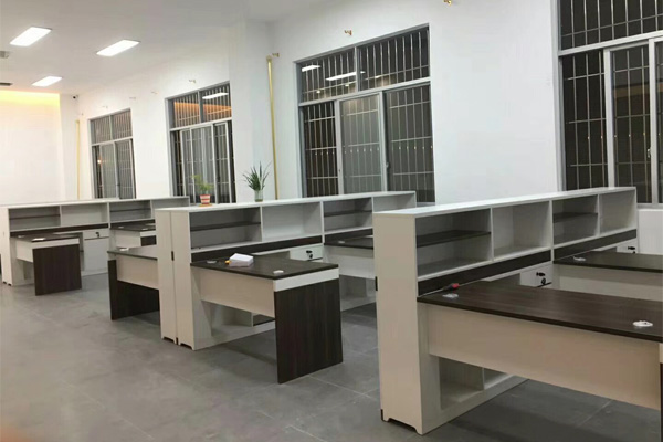 南京知名品牌辦公家具廠家定制設計跨國企業順科物流