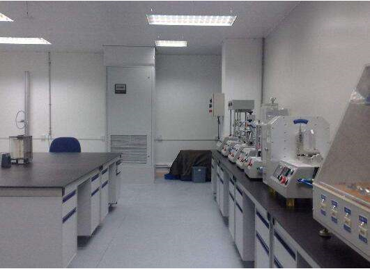 恒溫恒濕實驗室空調系統