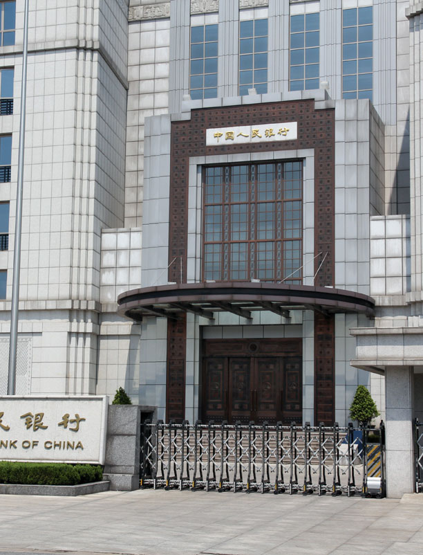 ���̰���-18